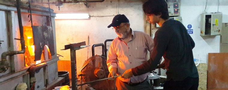 Cam Dostları Can Dostlarım - Leocan Bakiri